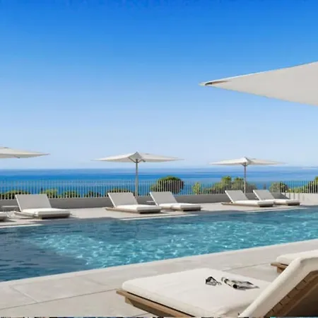 Bel Air Exclusive, Rofftop Pool & Sea View